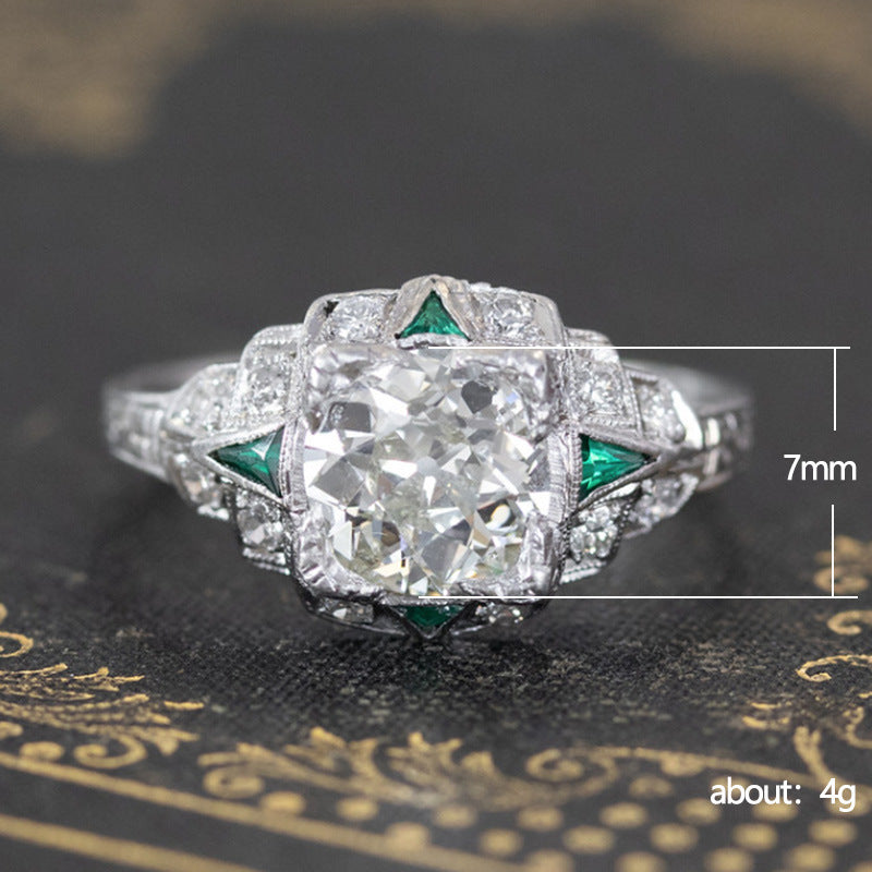 Fashion Retro Emerald Zircon Ring For Women