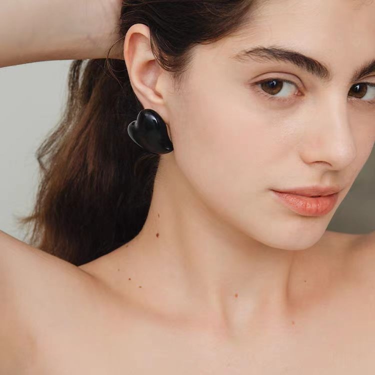 Vintage Cream Love Enamel Glaze Stud Earrings