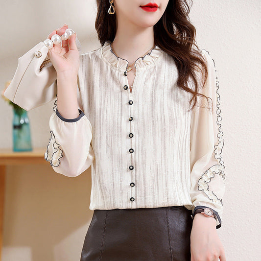 Women's Sleeved Acetate Jacquard Top With Wooden Ear Collar Plate