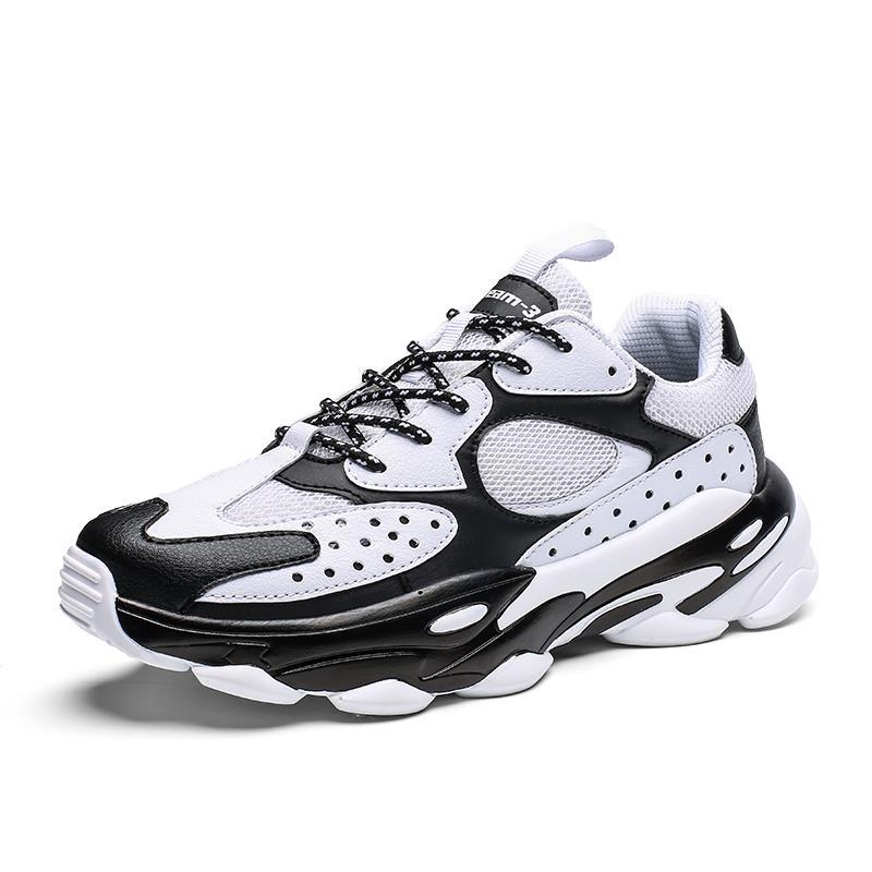 Old shoes, men's shoes, casual shoes