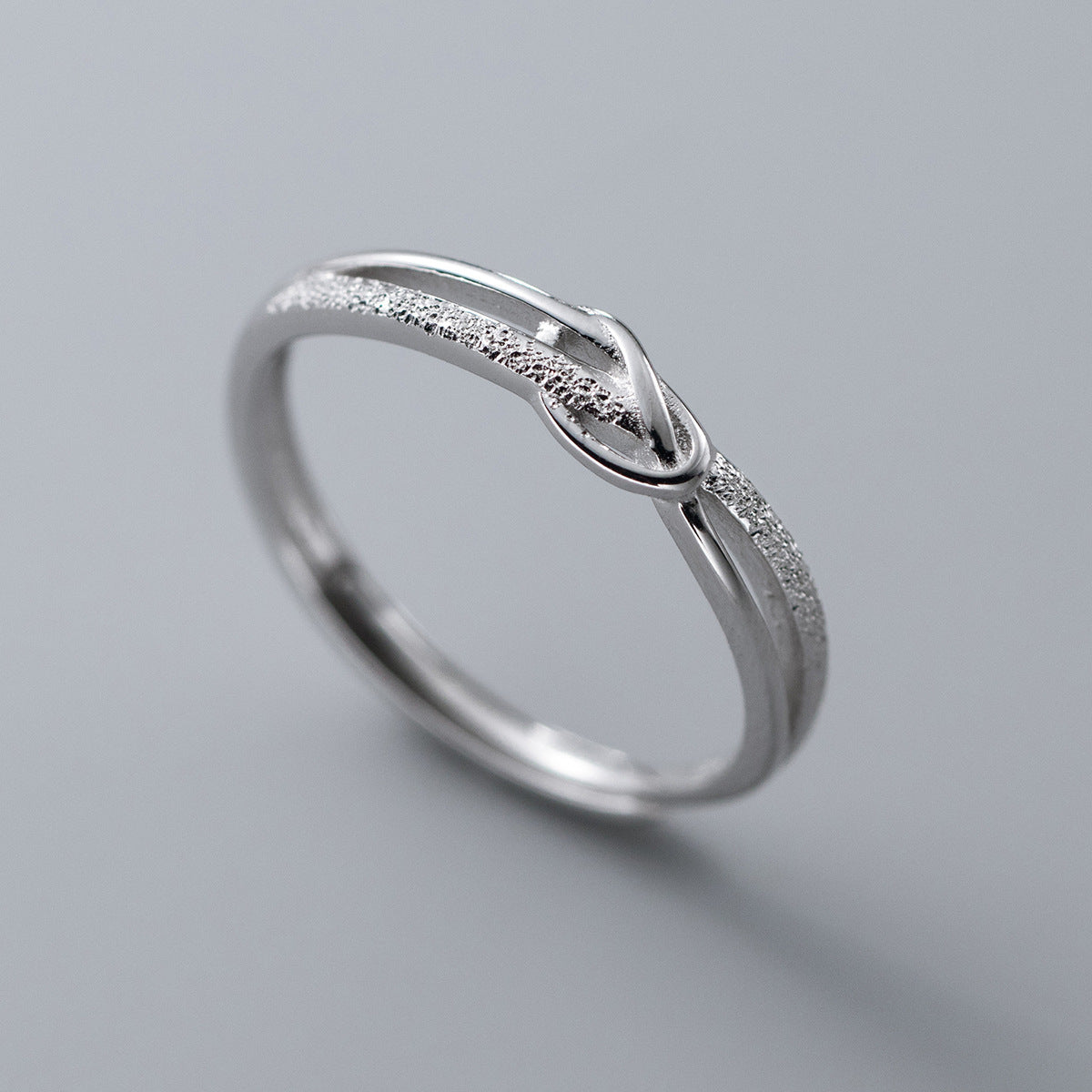 Sterling Silver Starry Frosted Bends And Hitches Ring Niche