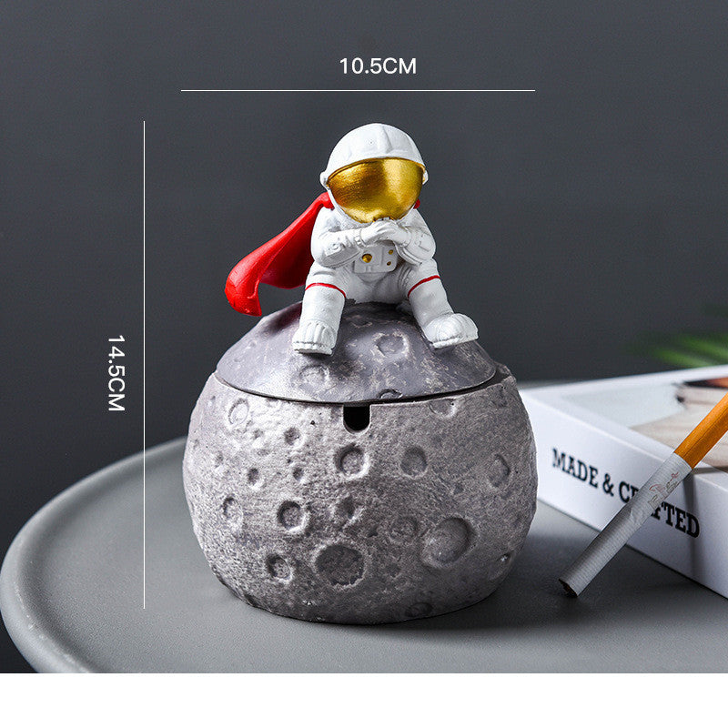 Cartoon astronaut ashtray