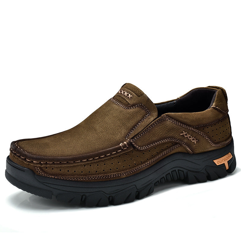 Outdoor recreational hiking shoes