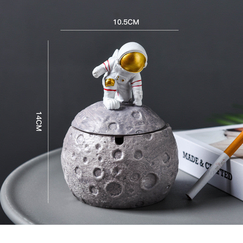 Cartoon astronaut ashtray