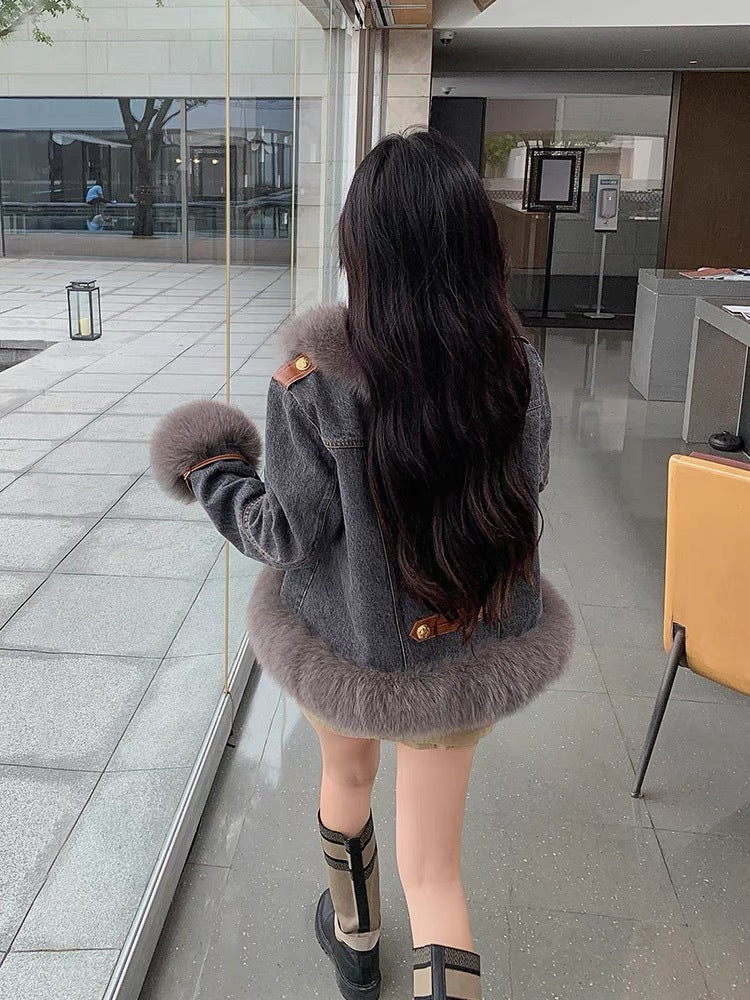 Winter New Fox Fur Fur Short Goose Down Young Coat For Women