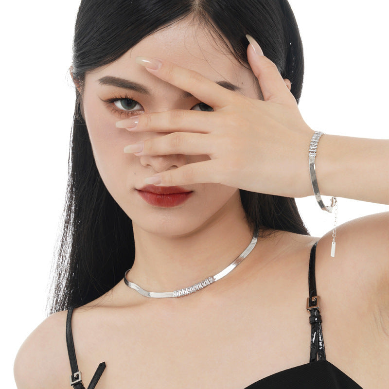 Zircon Bracelet Girls Niche High Sense French Entry Lux S925 Silver Square Diamond Mesh Red Snake Bones Chain