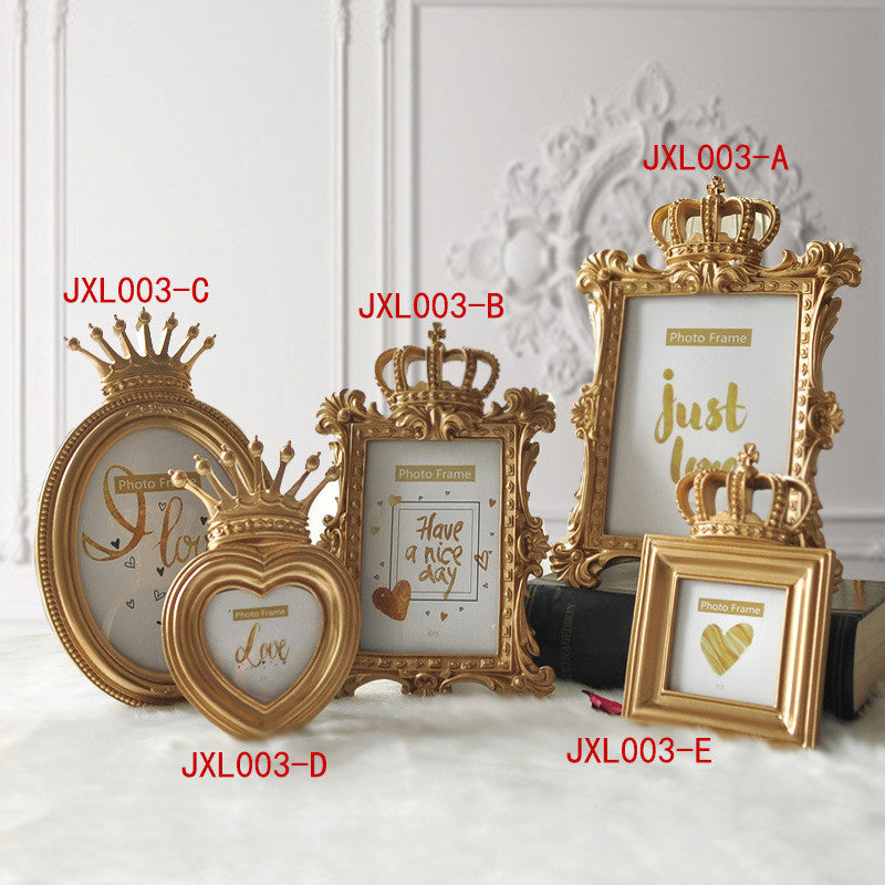 Set the crown photo frame