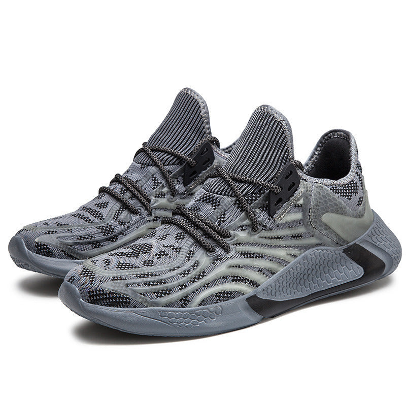 Reflective sports shoes