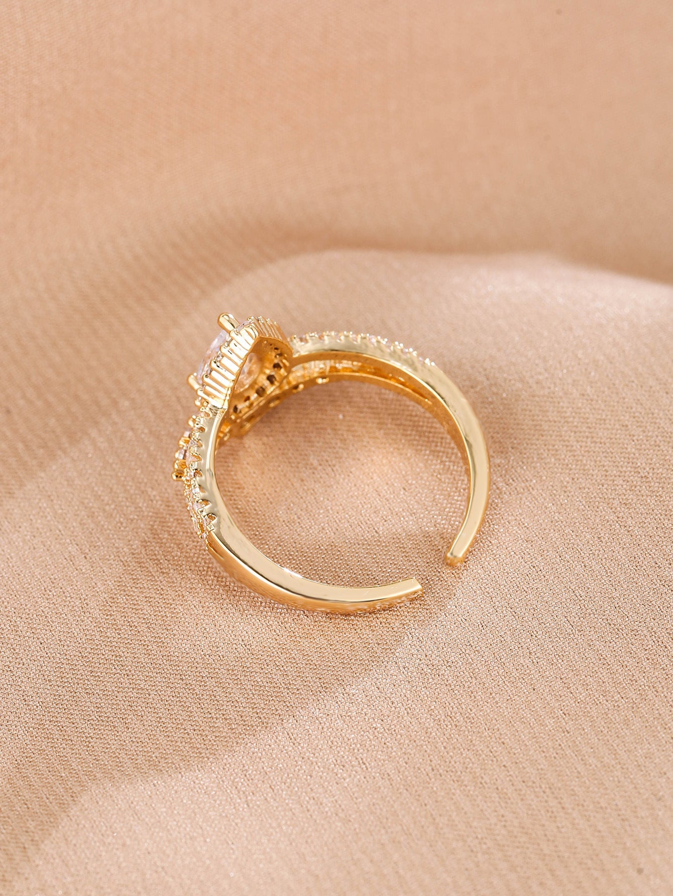 Copper Plated Real Gold Color Retaining Water Drop Crown Ring