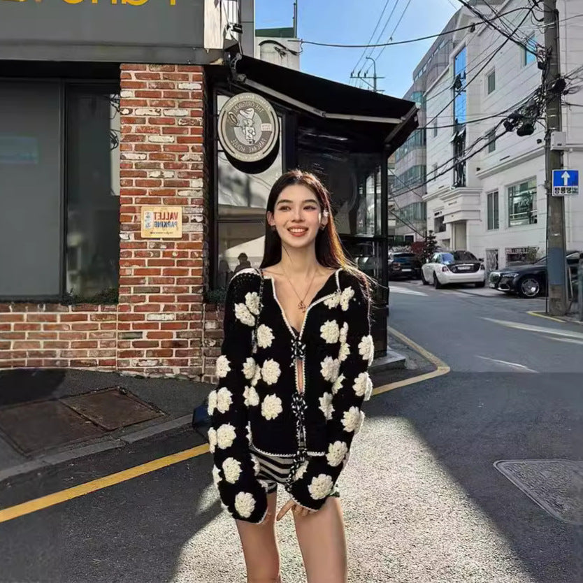 Women's French-style High-grade Heavy-duty Three-dimensional Crocheted Knitted Cardigan