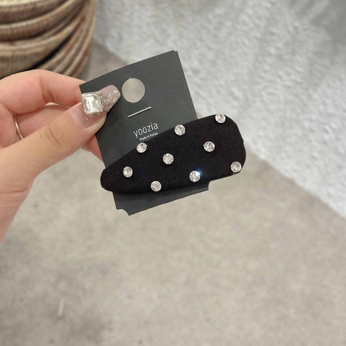 Bang Clip Simple Black Diamond Hair Clip