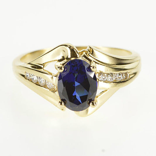 18K Sapphire Ring Fashionable And Exquisite