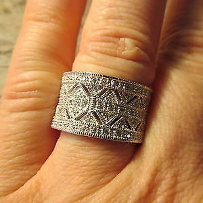 Vintage Zircon Wide Ring Pattern Female