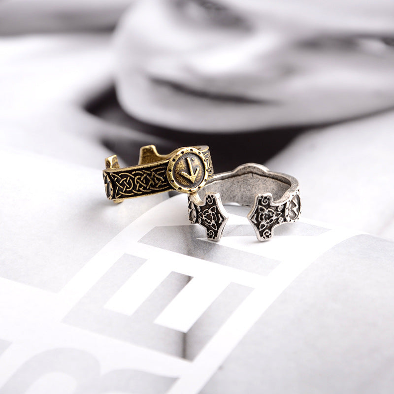 Character index finger single ring