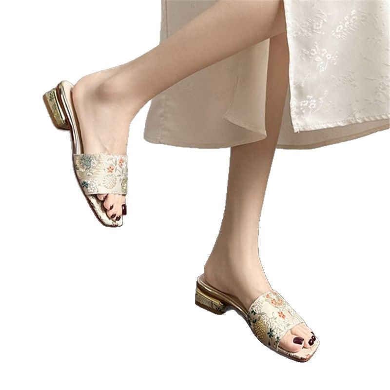 Outdoor All-matching Square Toe Sandals