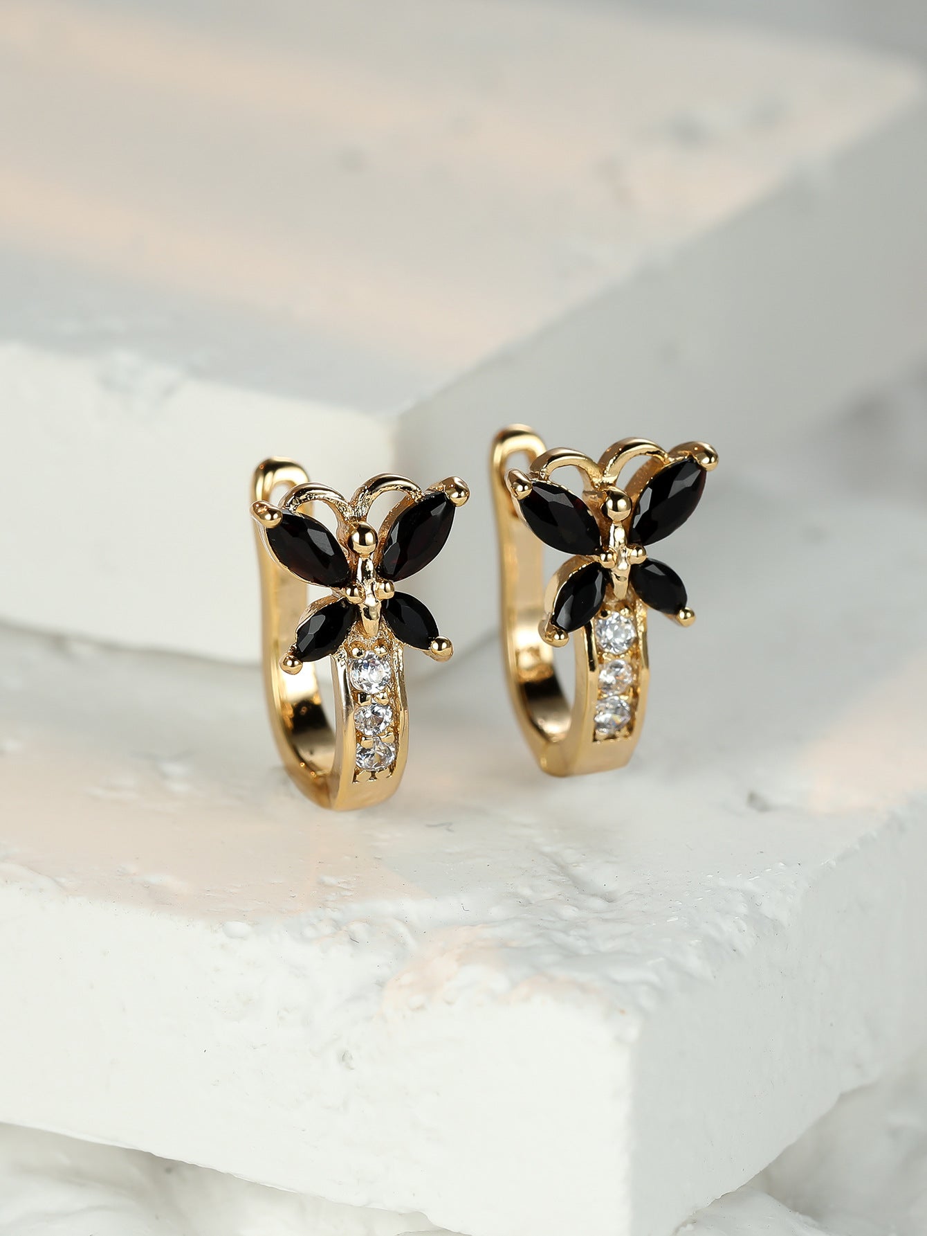 Crystal Bow Zircon White Gold Plated Simple Personalized All-match