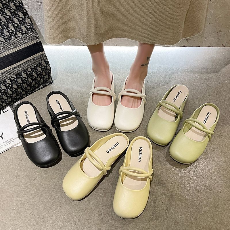 Summer Baotou Female Word Leisure Sandals