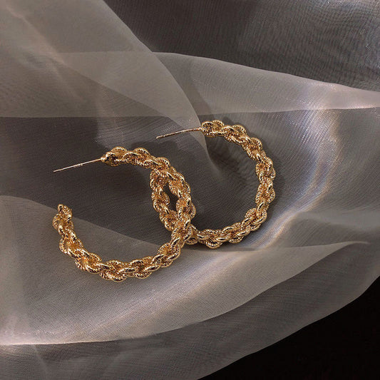 Women's Vintage Metal Twist Stud Earrings