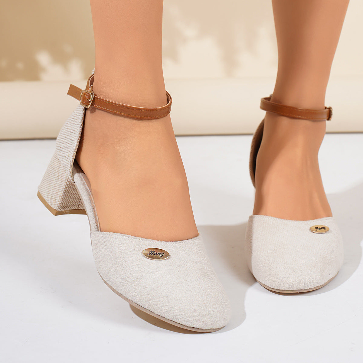 Plus Size Color Block Closed Toe Sandals Stylish And Lightweight Suede Buckle Women's Shoes