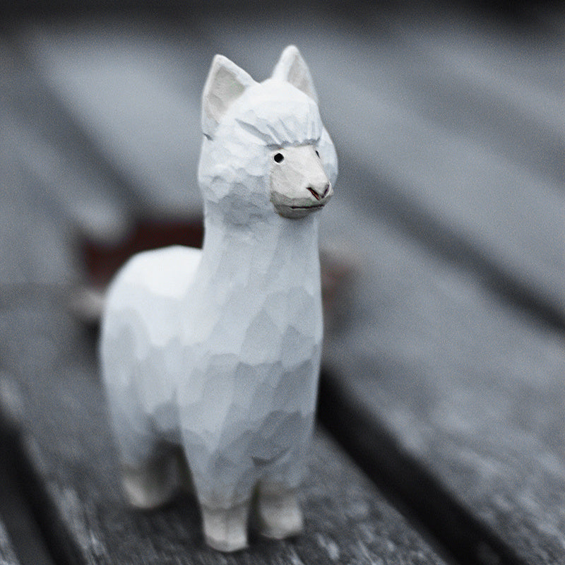 Pure Handmade Wood Carving Fat Bird Chirping