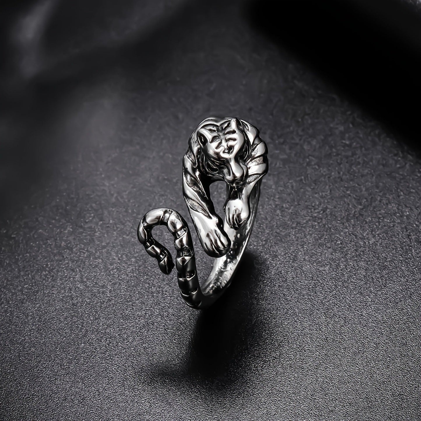 Tiger Open Ring Alloy Personality Retro