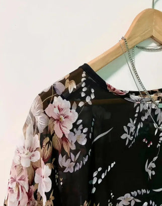 Fashion Round Neck Shirt With Half Sleeve Loose Women's Shirt